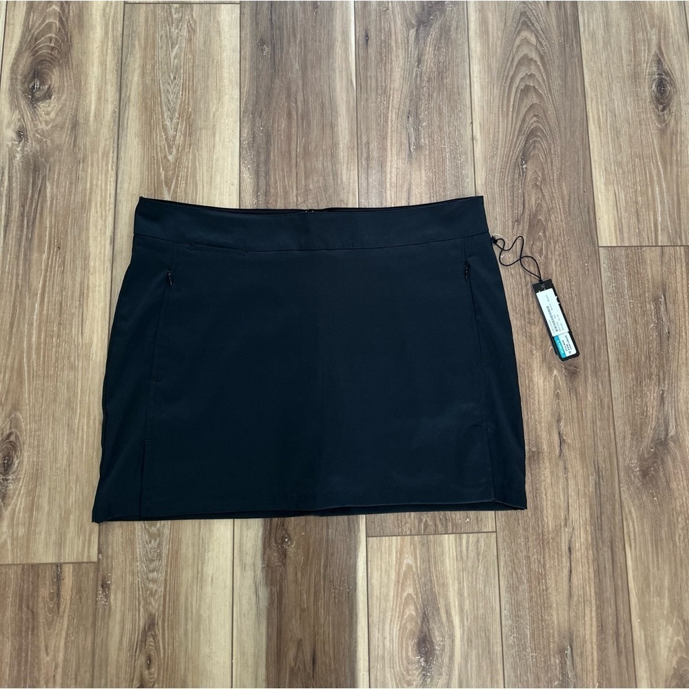 Antigua women’s moxie black skirt size medium 16 NWT